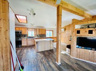 7531 Leeside Dr, Blaine, WA 98230