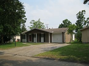1st image of 3627 Bowling Ln