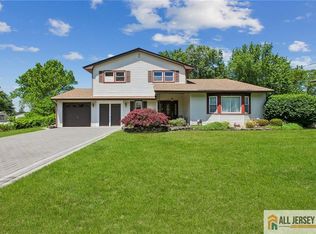 71 Gaub Rd, Old Bridge, NJ 08857