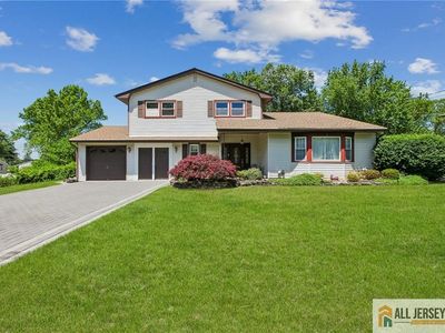71 Gaub Rd, Old Bridge, NJ, 08857