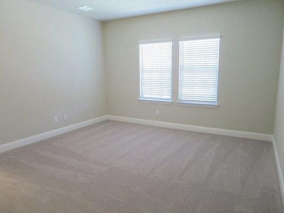 4th image of 6412 Hermosa Dr