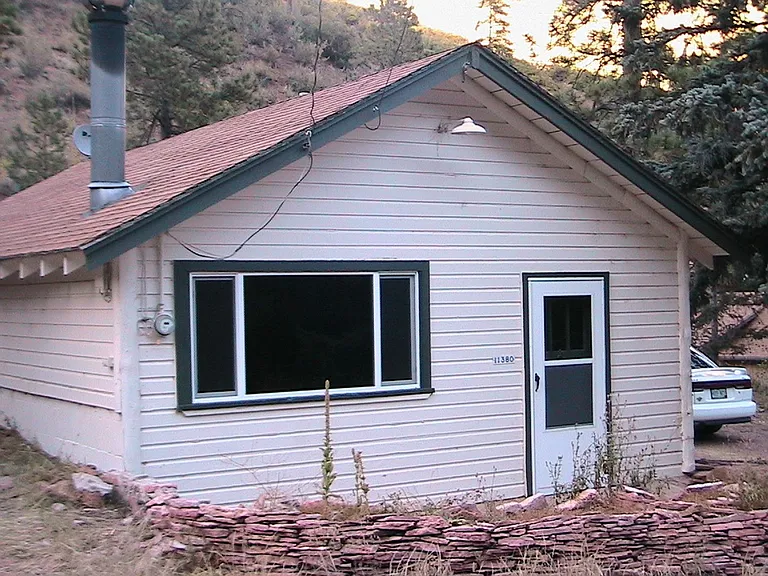 11380 Belvidere Ave — Photo 1