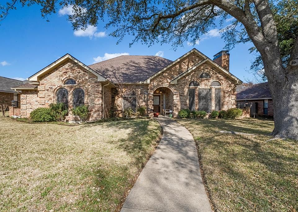 1st image of 1333 Nettleton Dr