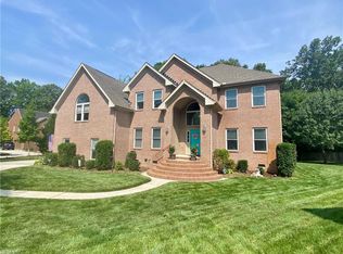 1804 Harewood Ct, Virginia Beach, VA 23456
