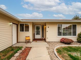 9718 W Secretariat St, Boise, ID 83704