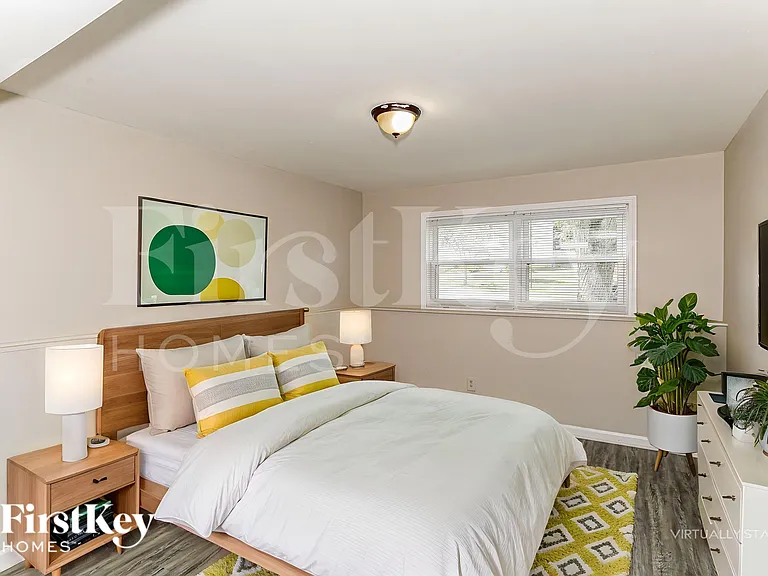 6019 Tridale Ct — Photo 11
