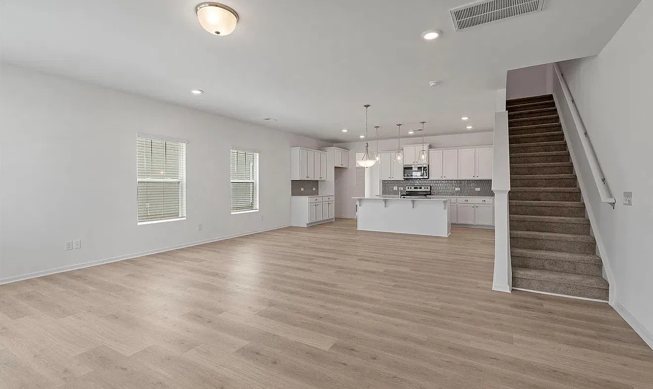 3 bed, 1860 sqft, $2,300 — Photo 1