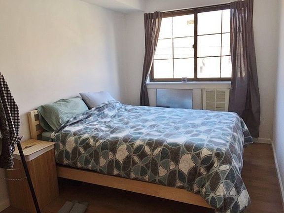 3rd image of 2526 Broadway #3A