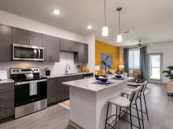 3230 S Ridgewood Ave #2-408
