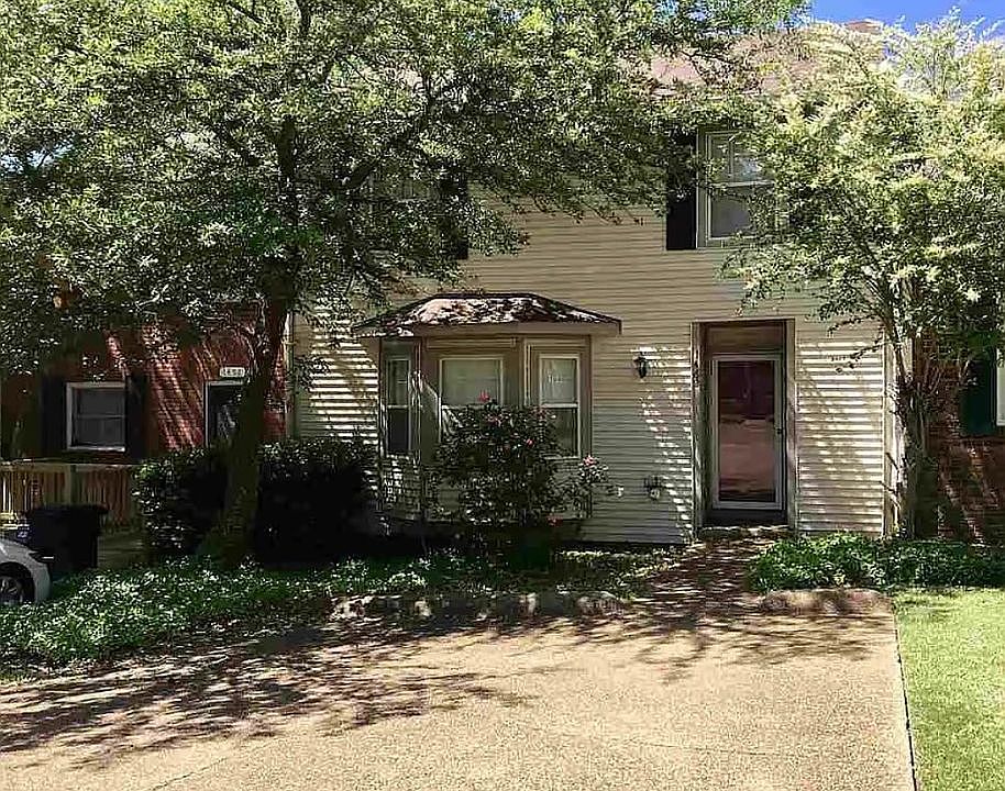 1st image of 1462 Roxbury Ct
