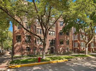 1254 W Eddy St #1, Chicago, IL 60657