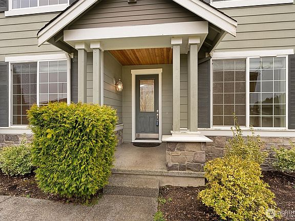 3rd image of 21927 44th Drive SE