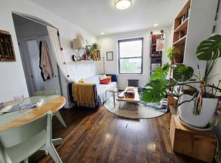 198 23rd St #5A, Brooklyn, NY 11232