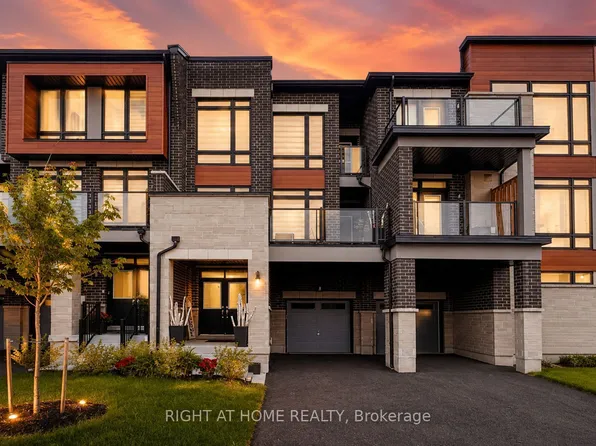 279 Moody Dr, Vaughan, ON L4H 3Y3