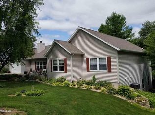 11A189 Tournament Ln, Apple River, IL 61001