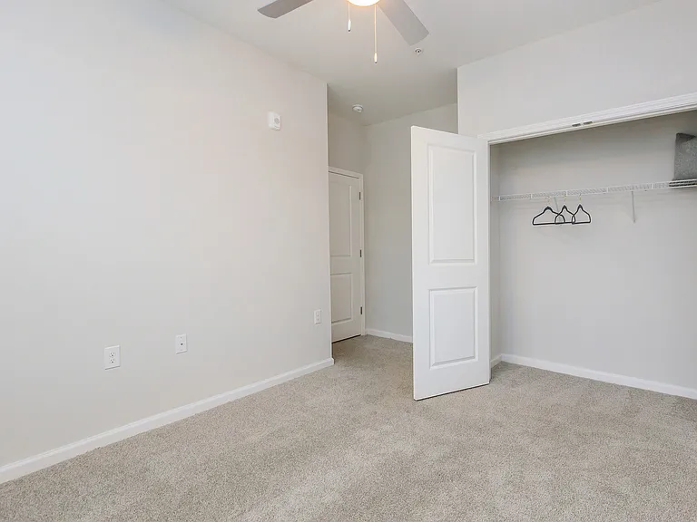 Riverstone Apartments at Long Shoals — Photo 80
