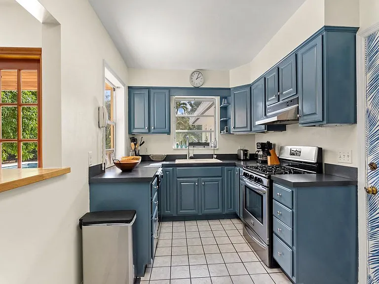 530 Cypress Rd — Photo 11