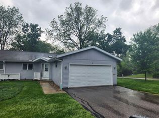 1720 Elizabeth St APT 1, Baraboo, WI 53913