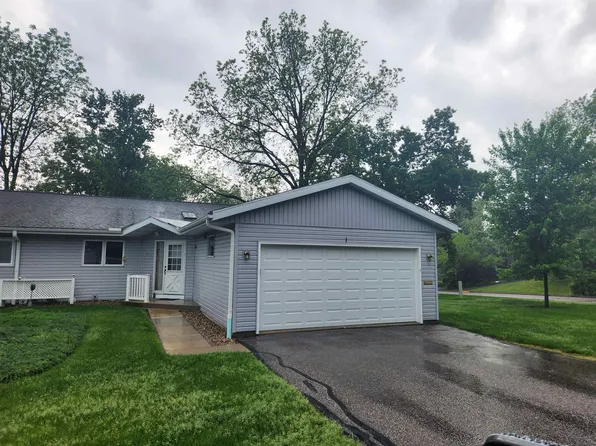1720 Elizabeth St APT 1, Baraboo, WI 53913