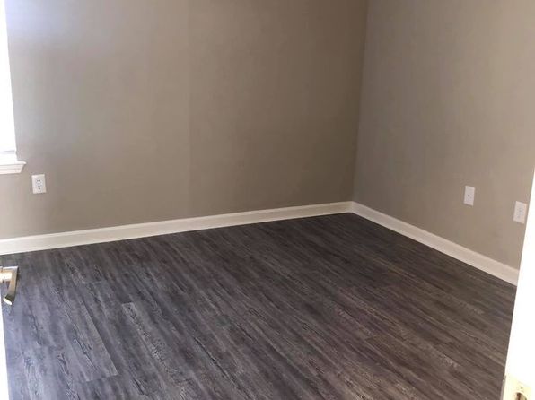 214 Hallie Irvine St #18088148