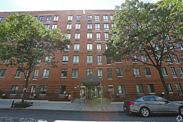 1st image of 411 W 53rd St