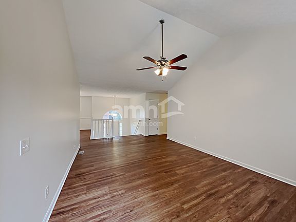 4th image of 1180 Eagle Pointe Dr