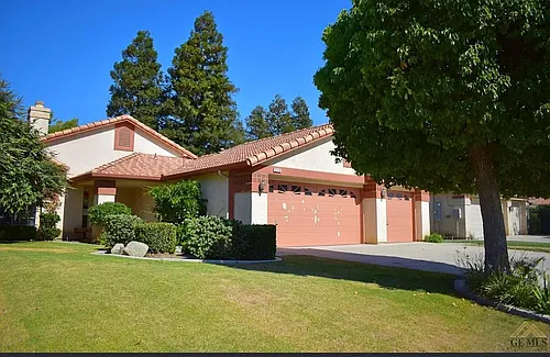 3516 Sweetbriar Way Photo 1