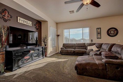 4th image of 18227 W Sells Dr