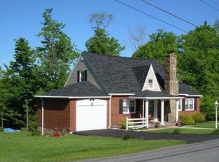29 Harmony Dr, Johnstown, PA 15909