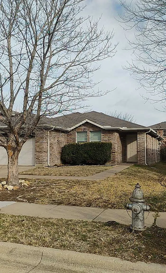 3 bed, 2.0 bath, 1507 sqft, $1,950 — Photo 1