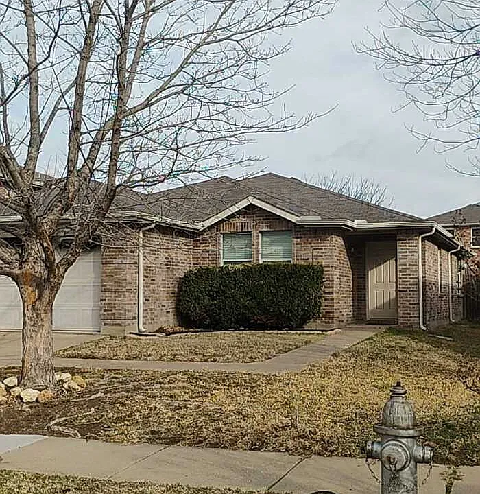 1721 Baxter Springs Dr