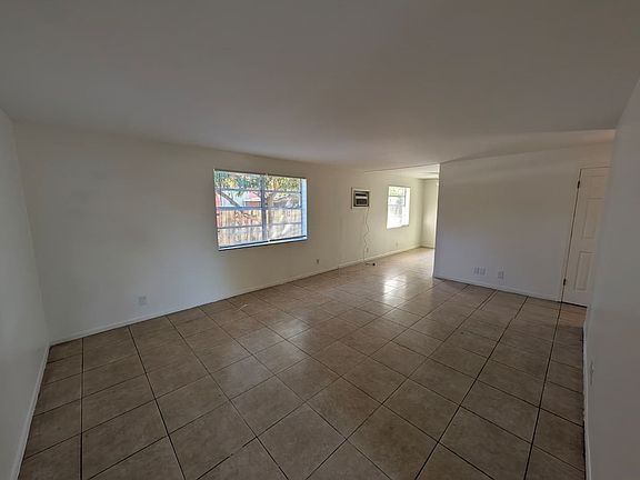 2nd image of 4453 Steven Rd APT 2