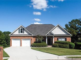 1098 Dixie Belle Ct, Lawrenceville, GA 30045