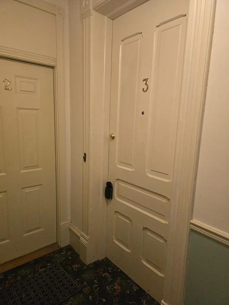 318 Liberty St - 318 1/2 Liberty St Apt# 3 — Photo 1