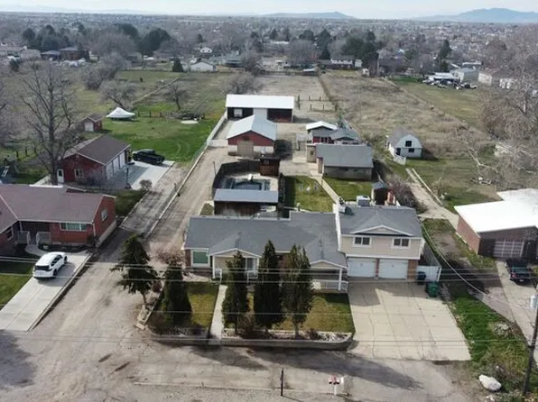 5859 S 3500 W Front Roy, Roy, UT 84067