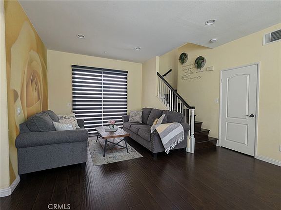 5th image of 8629 Walker St