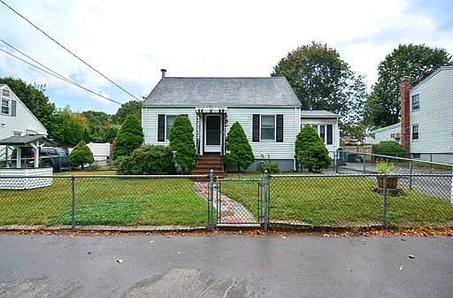 3rd image of 45 Ewing Dr