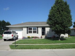 1215 Avenue I, Kearney, NE 68847