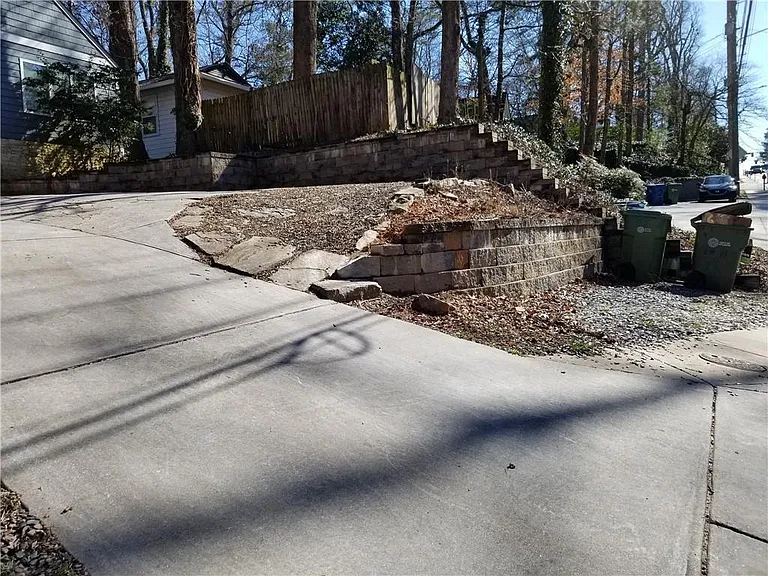 2091 Northside Dr NW — Photo 28