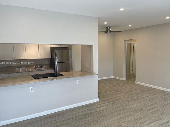 2nd image of 835 Lenox Ave APT 314