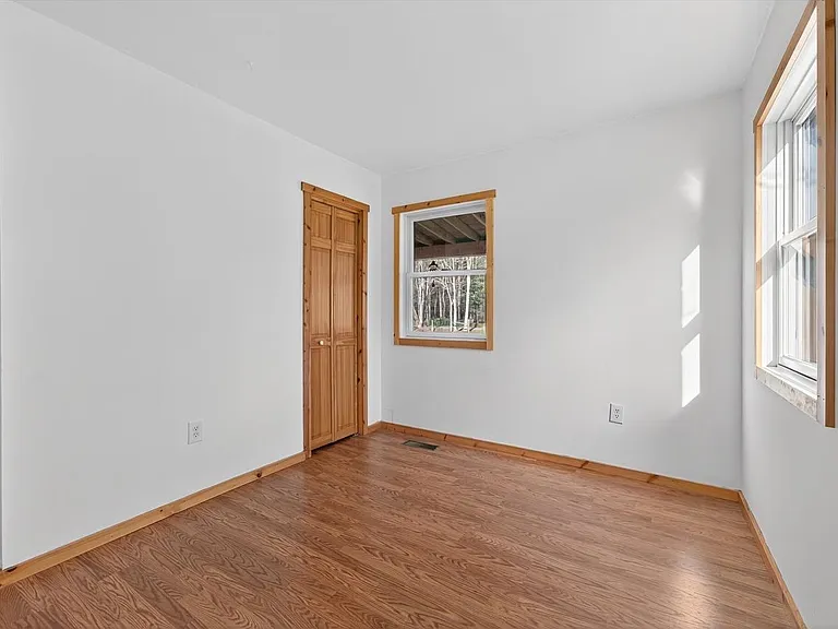 42 Butrick Rd #O — Photo 5