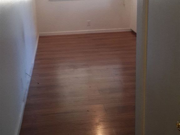 4th image of 5646 Allen Ave APT 4
