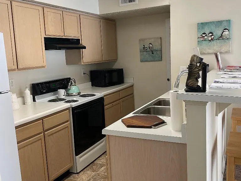 Willow Oaks Apartments — Photo 7