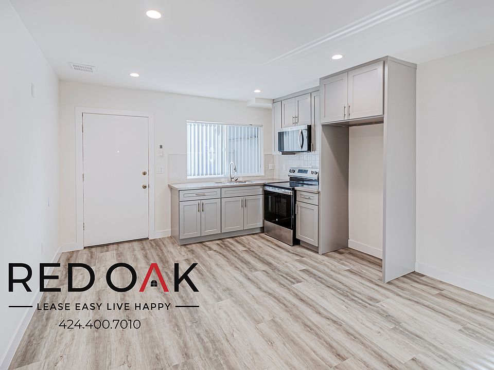 1st image of 8140 1/4 Langdon Ave #37