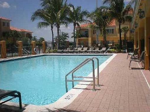 2nd image of 7330 NW 114th Ave APT 305