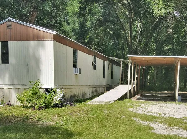 3338 256th St, Branford, FL 32008