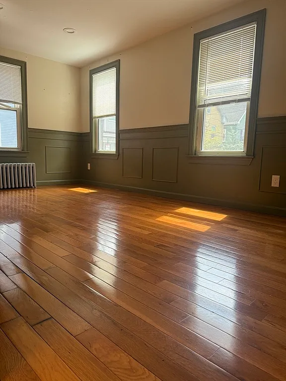 3 bed, 1504 sqft, $4,900 — Photo 2