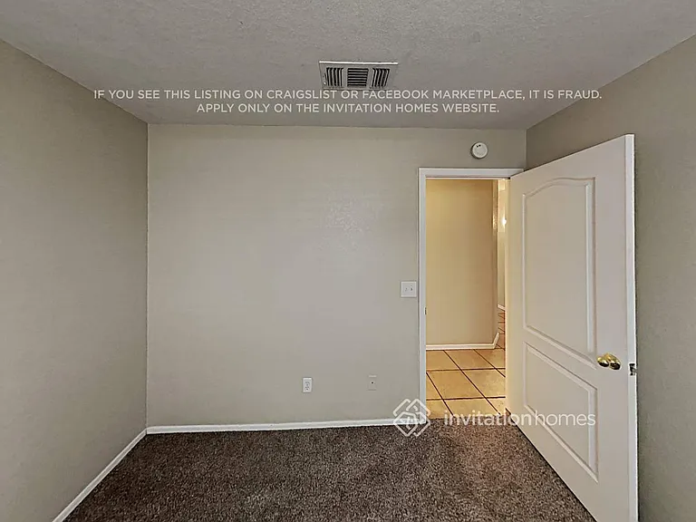 965 W 15th Ave — Photo 9