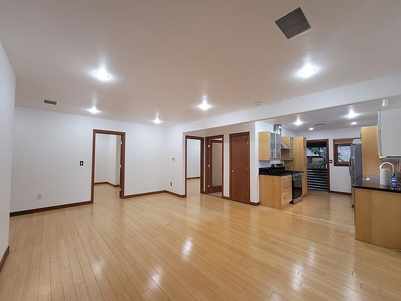 2nd image of 7204 Fountain Ave