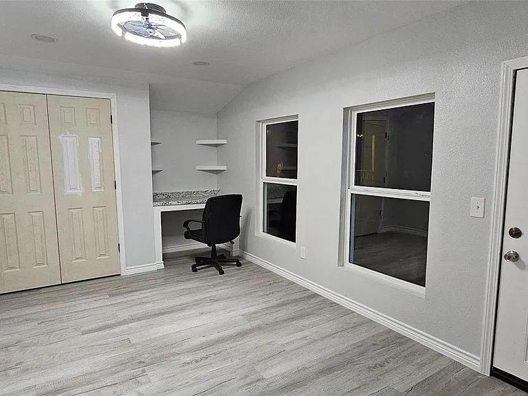 2634 Tidewater Dr — Photo 9